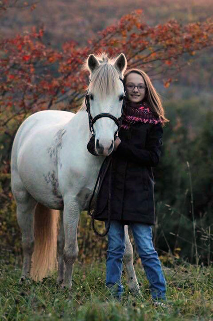 Hy Equestrian Childrens Stella Riding Tights in White - Country and Stable  of Olney